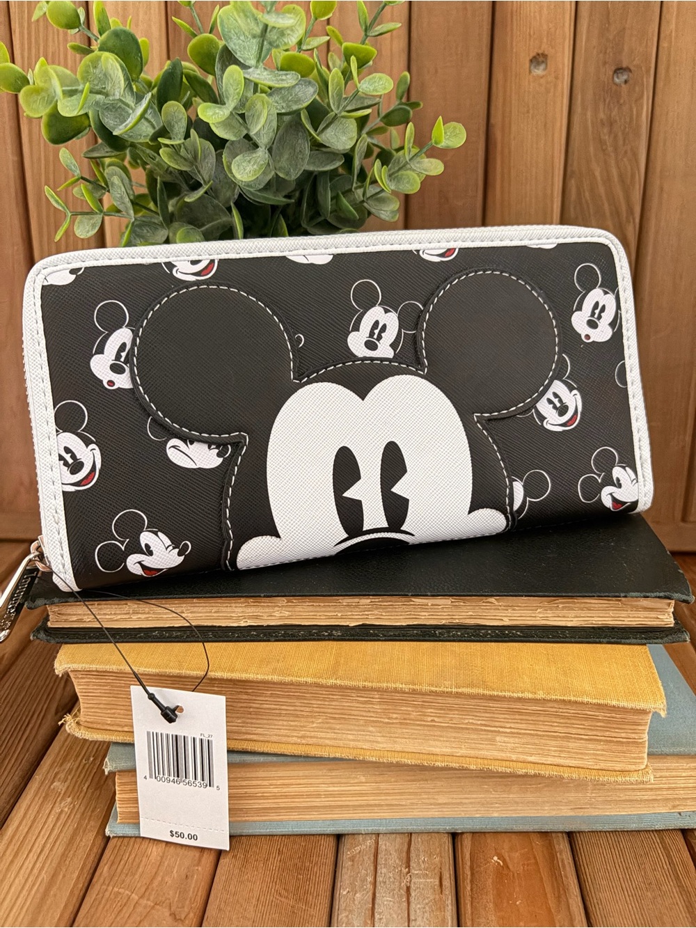Loungefly Mickey Mouse Black & White Zip Around Wallet NWT